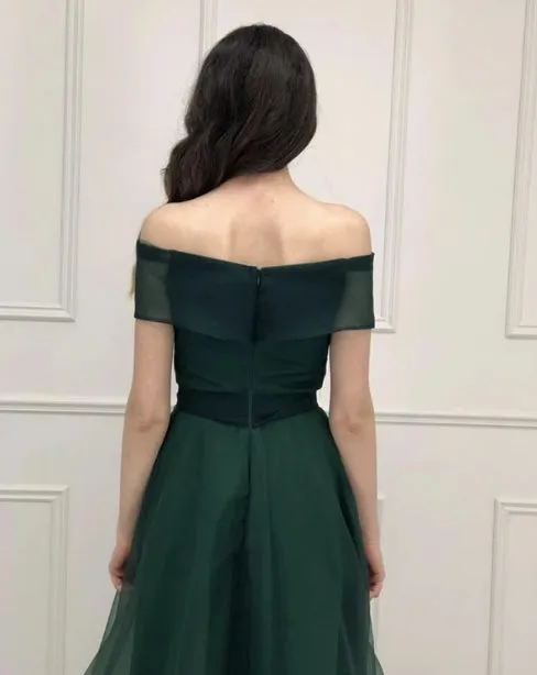 Beach Bridesmaid Dresses Off Shoulder Tea Length A-Line Princess Tulle Party Dresses