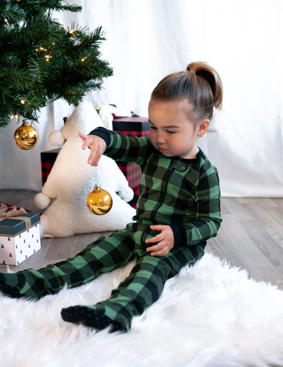 Black & Green Plaid Matching Family Pajama Set