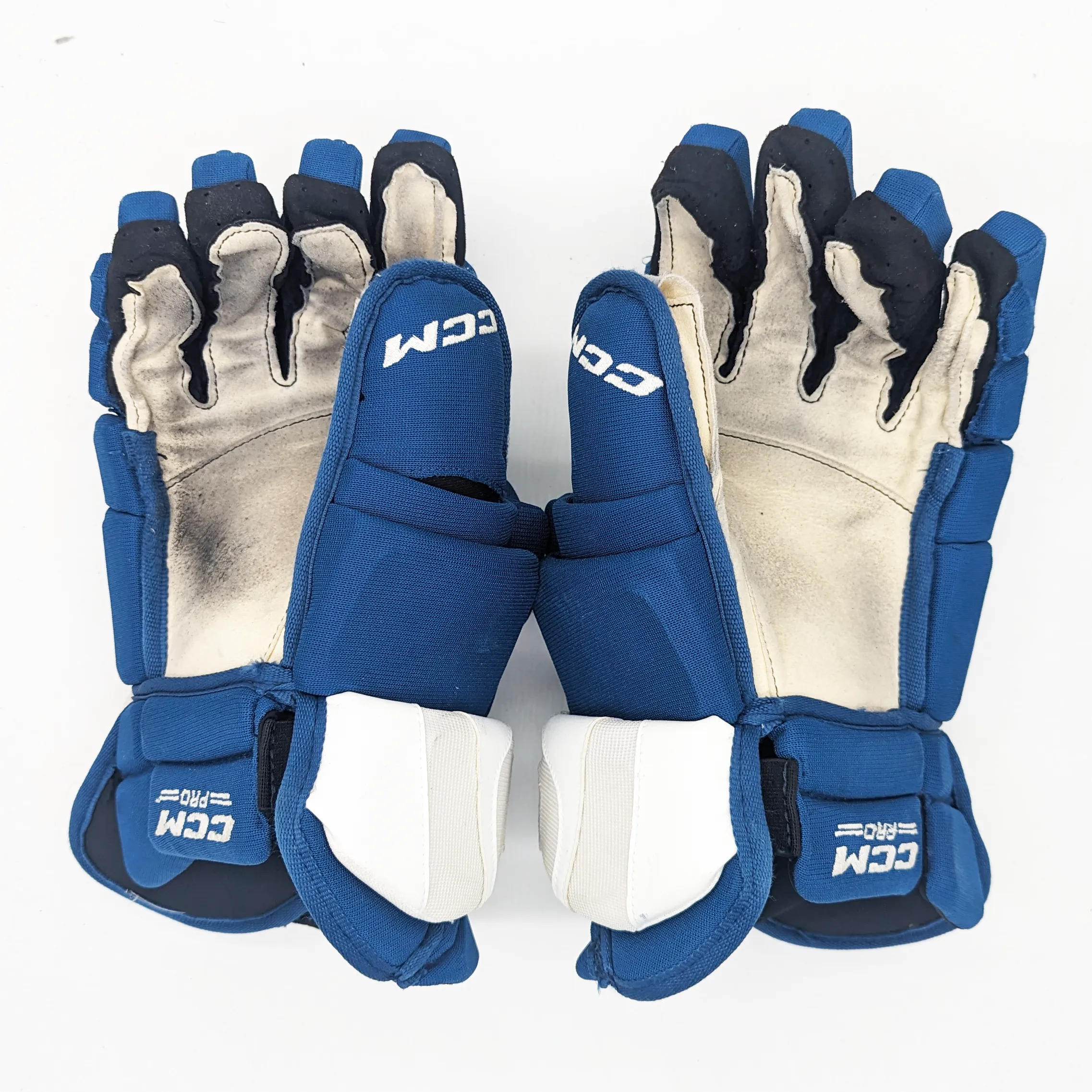 CCM UCL  - Used NHL Pro Stock Glove - Colorado Avalanche (Blue)
