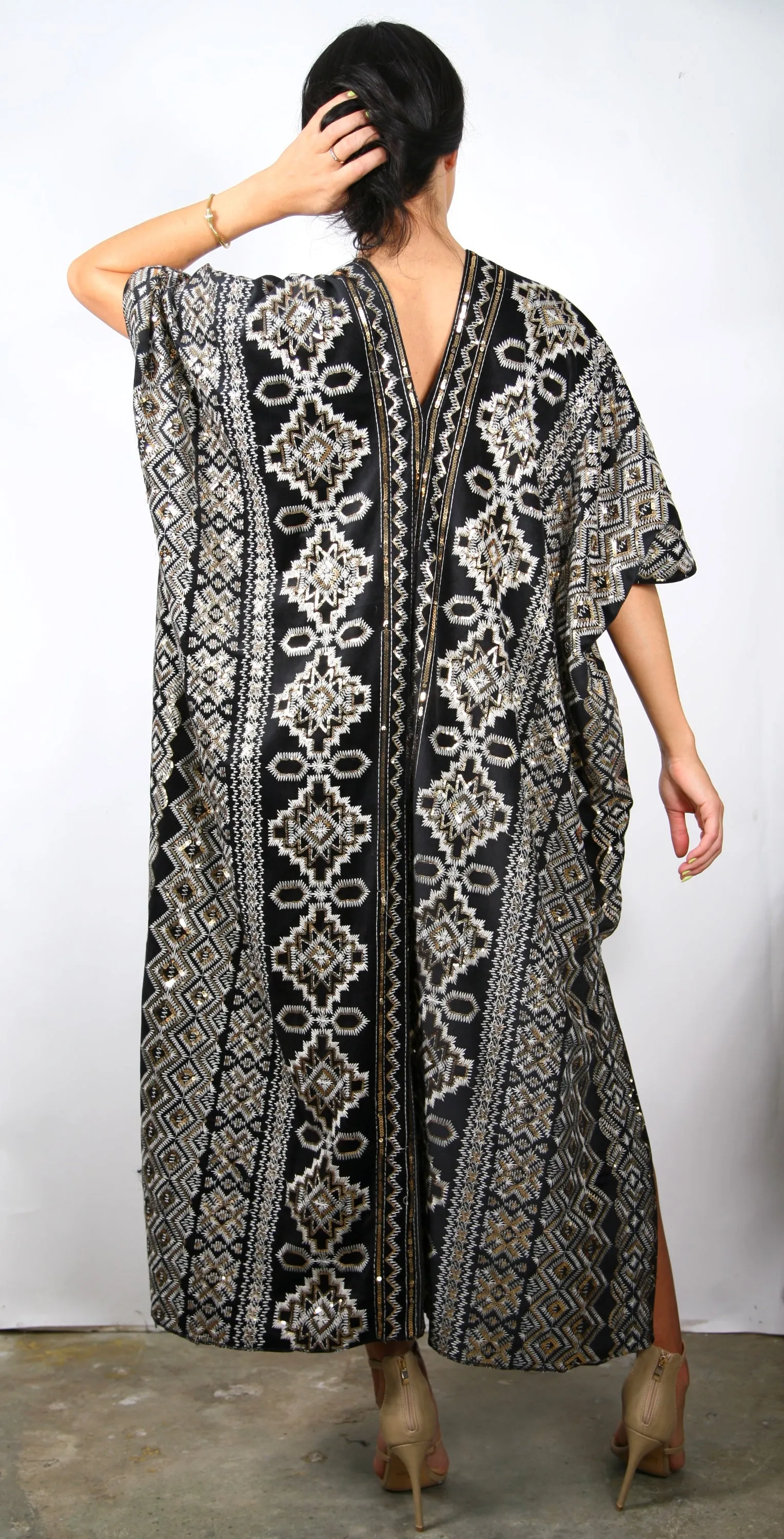 Majestic - V neck Kaftan