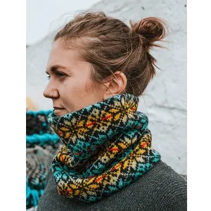 Radiant Star Cowl Yarn Set