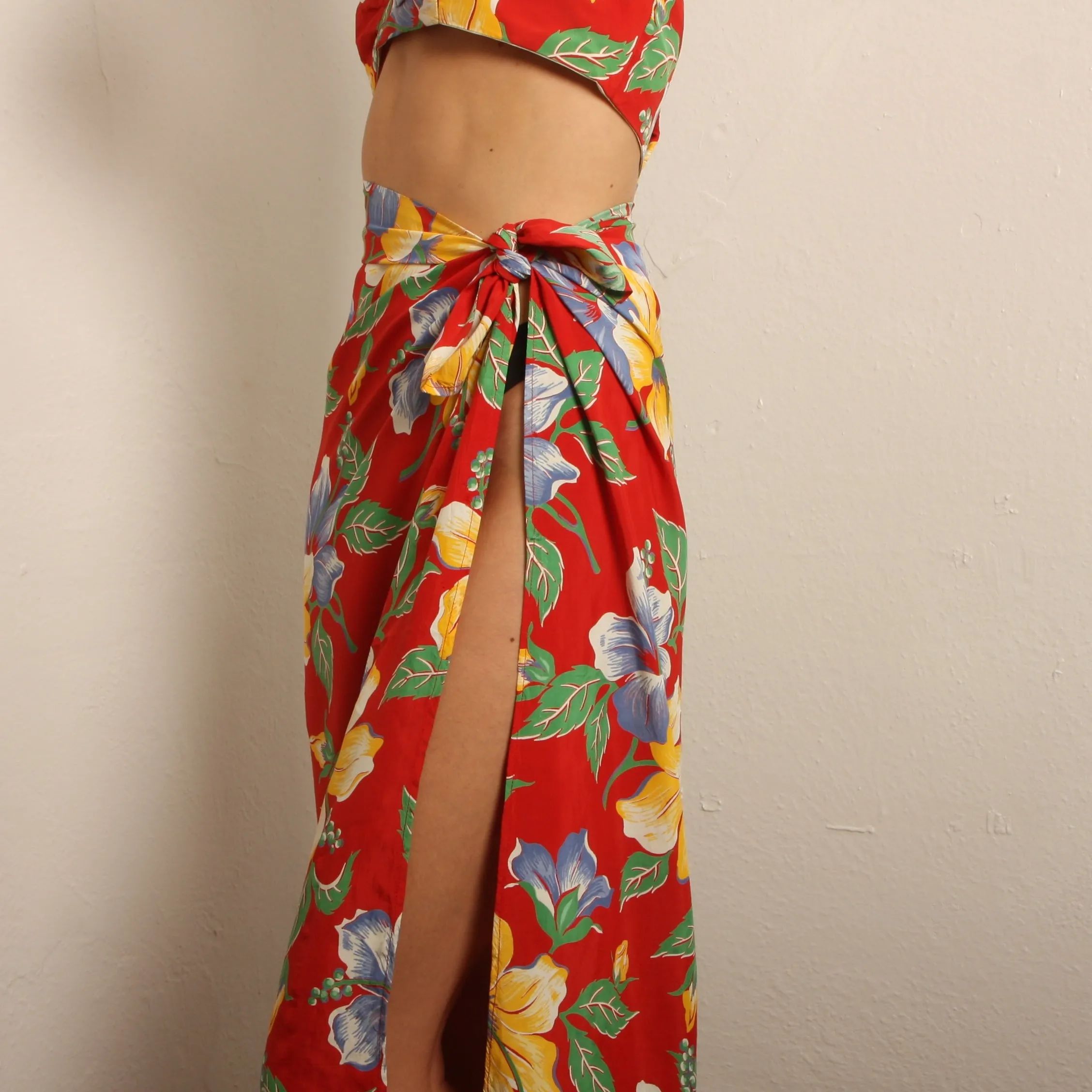Vintage 30's/40's Hawaiian Rayon Sarong Ensemble