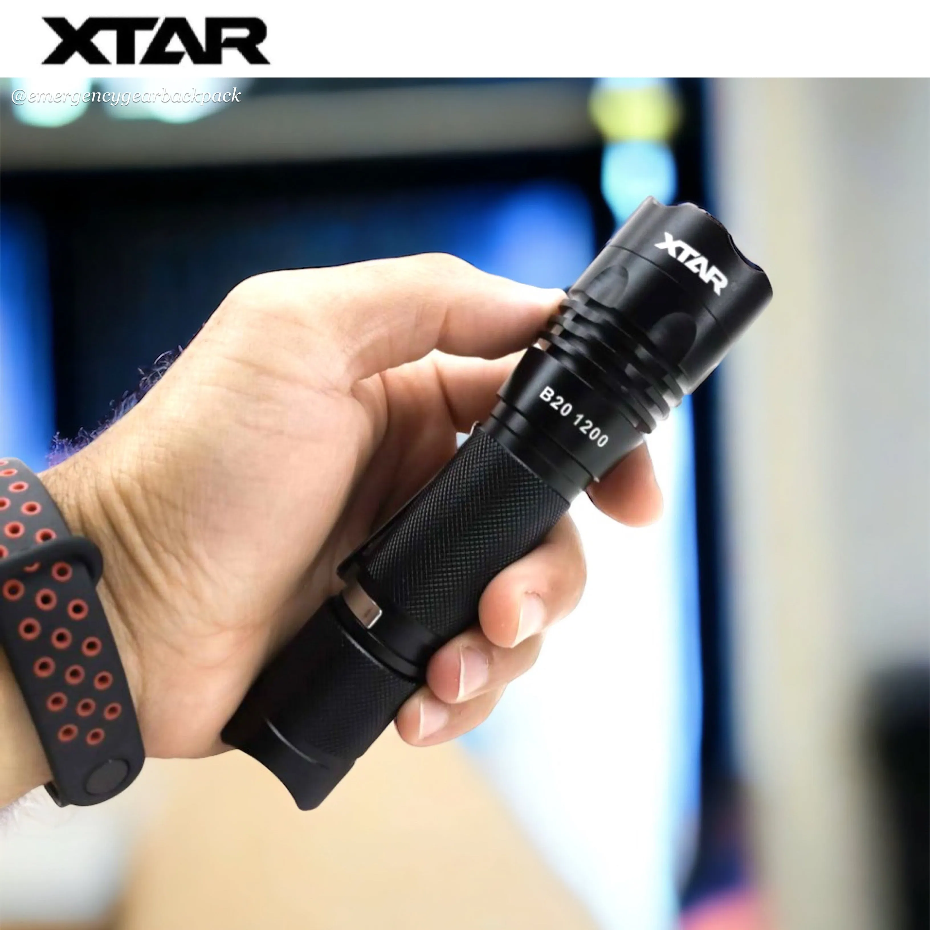 XTAR B20 1200 Sports Flashlight 1200LMS 240M